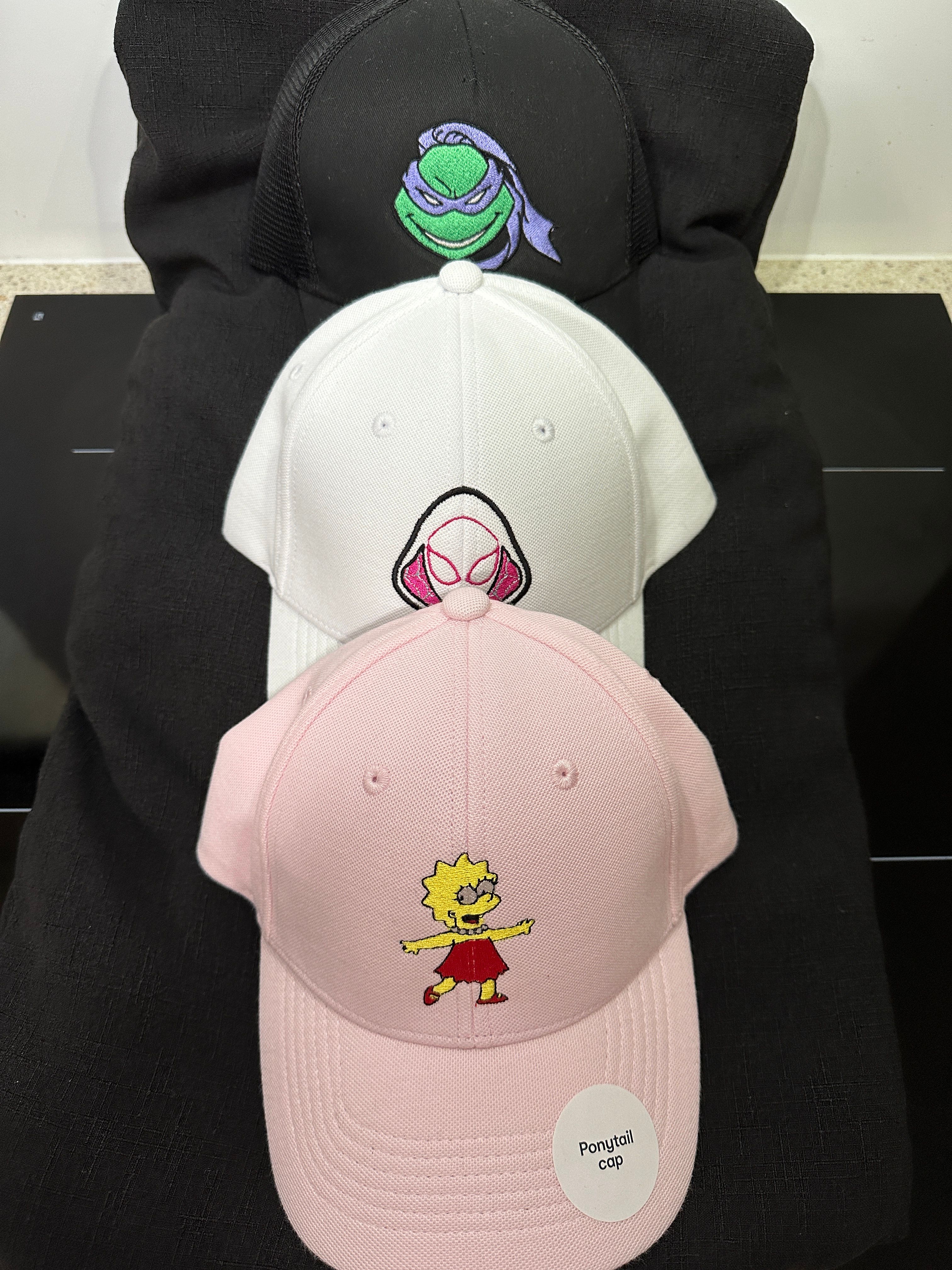 Assorted baseball caps