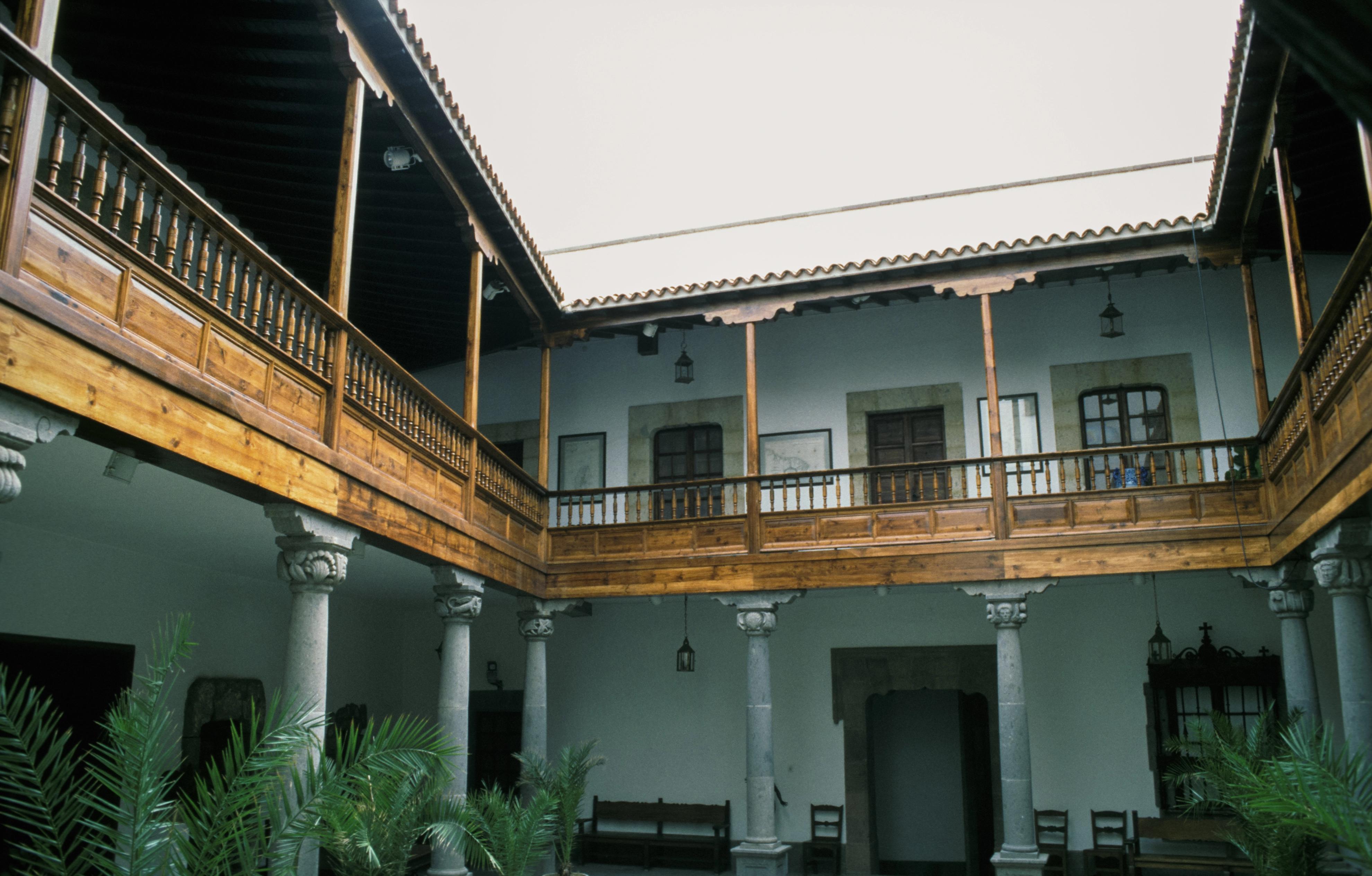 Service image 6
