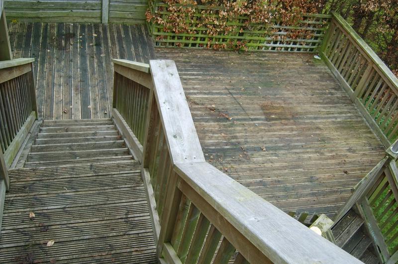 Softwood deck and stairs, before