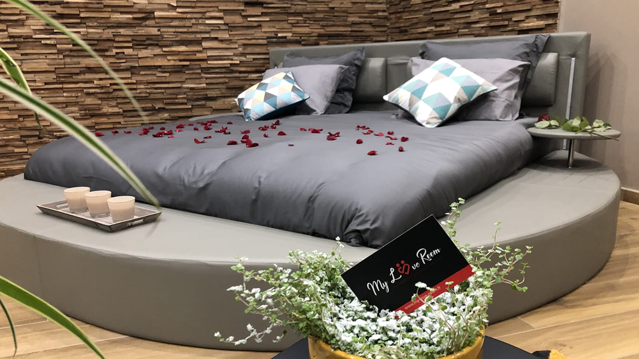 My Love Room à Harnes avec jacuzzi privatif - Chambre romantique pour couple