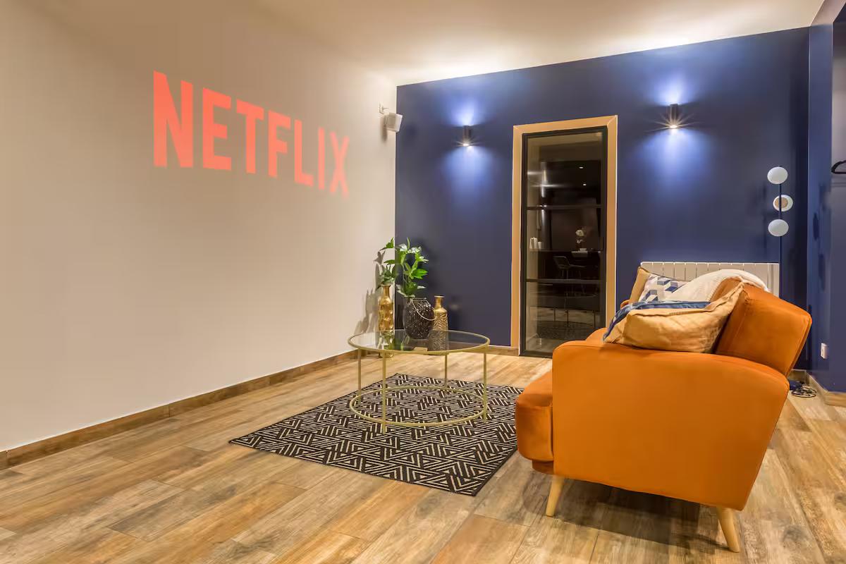 Vidéoprojecteur - Salon - Le Clandestin Cambrai