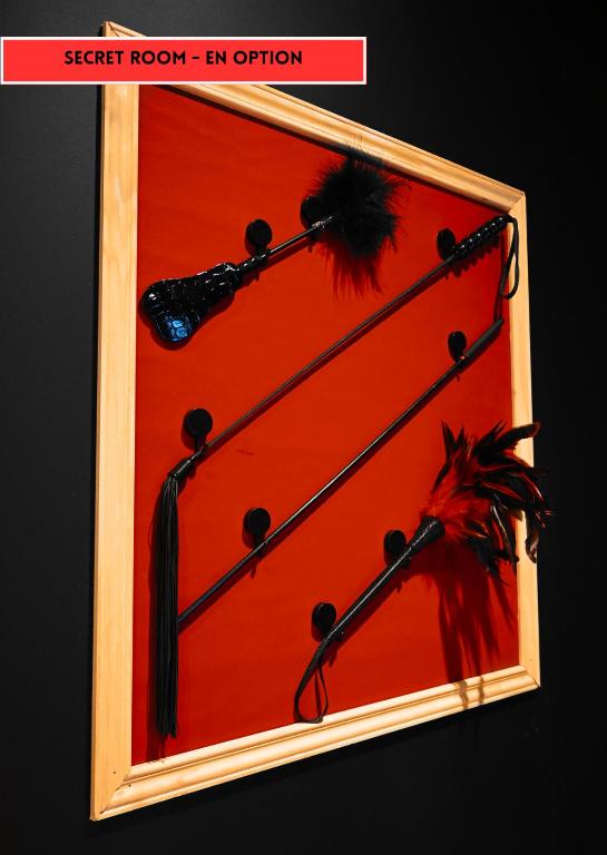 Erotic Room - La Sainteny Touch