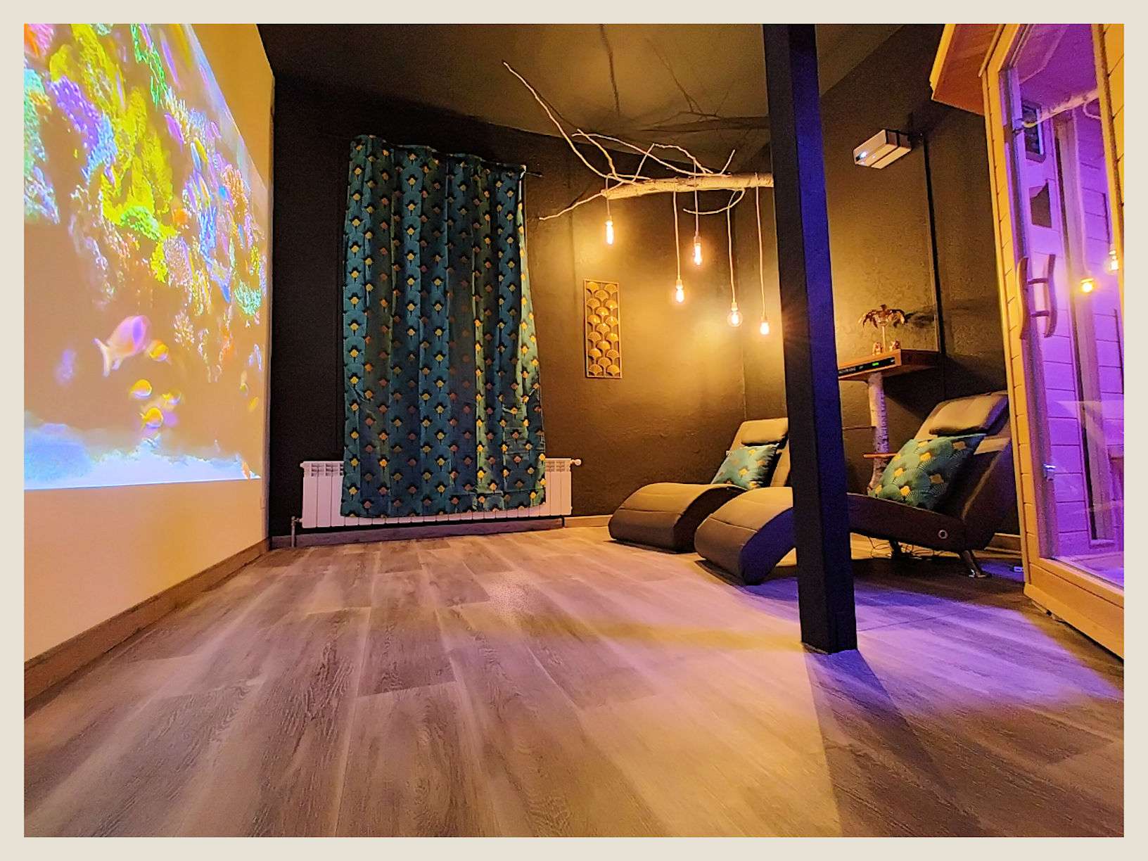 Sauna & Home Cinema - L'Entre-Parenthèse