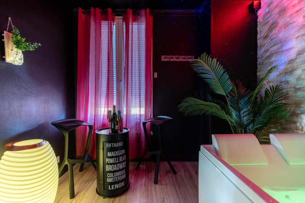 Baignoire Balnéo - Love Room ou pas !