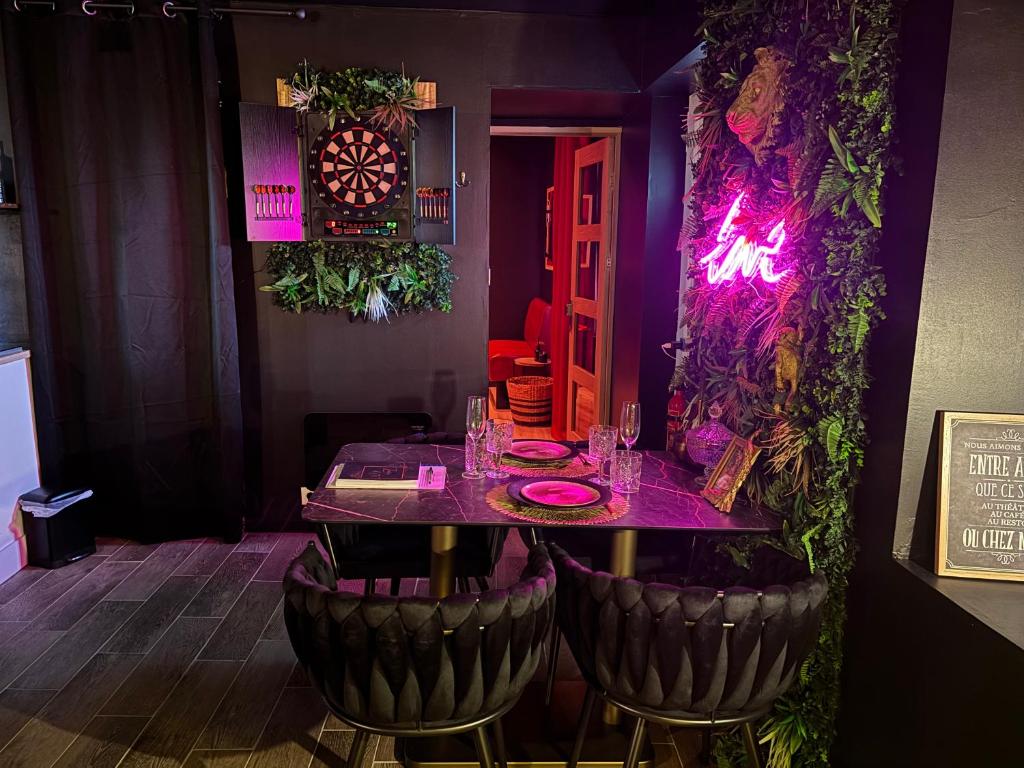 Coin repas - La Sainteny Touch