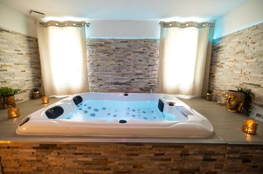 Jacuzzi - La Perla Secreta