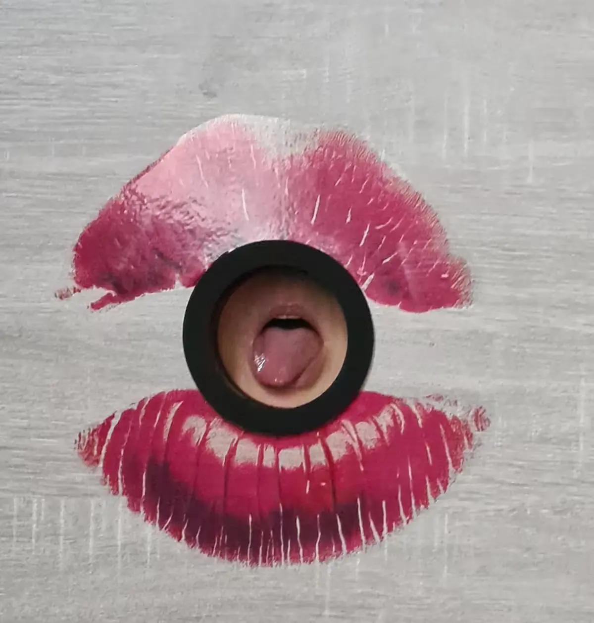 Glory Hole - Enjoy Love Room