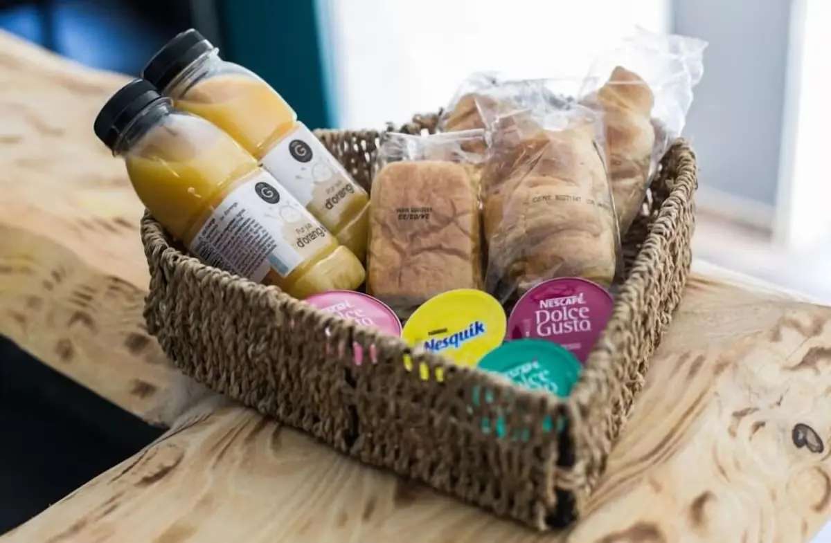 Petit Déjeuner - - Love Room Amazone - L'Everest Rooms