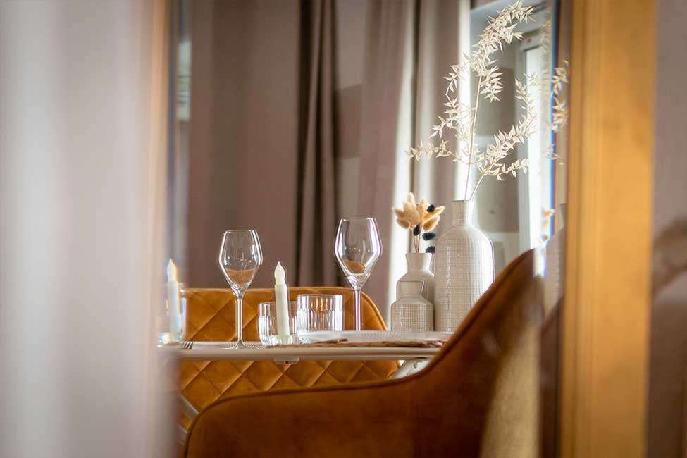 Coin repas romantique - Love Room Bohème - Les Petits Plaisirs Angers