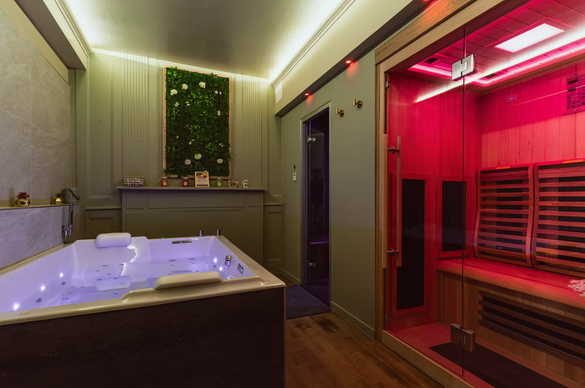 Jacuzzi & Sauna - Le Love Castel