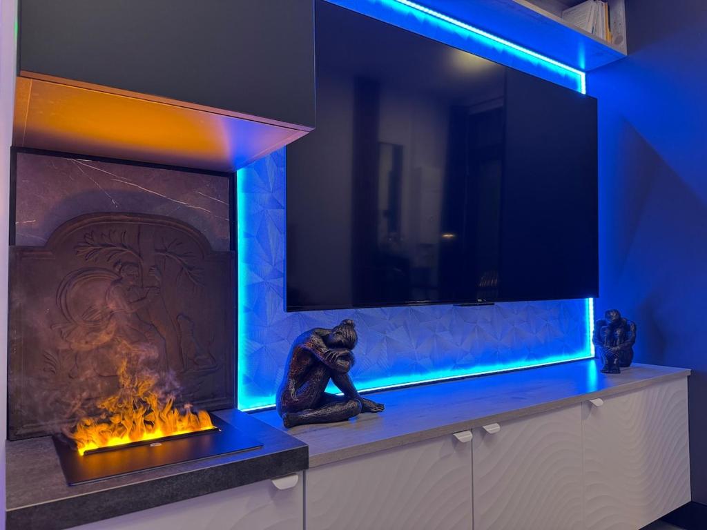 Cheminée & TV - Aux Bulles 2