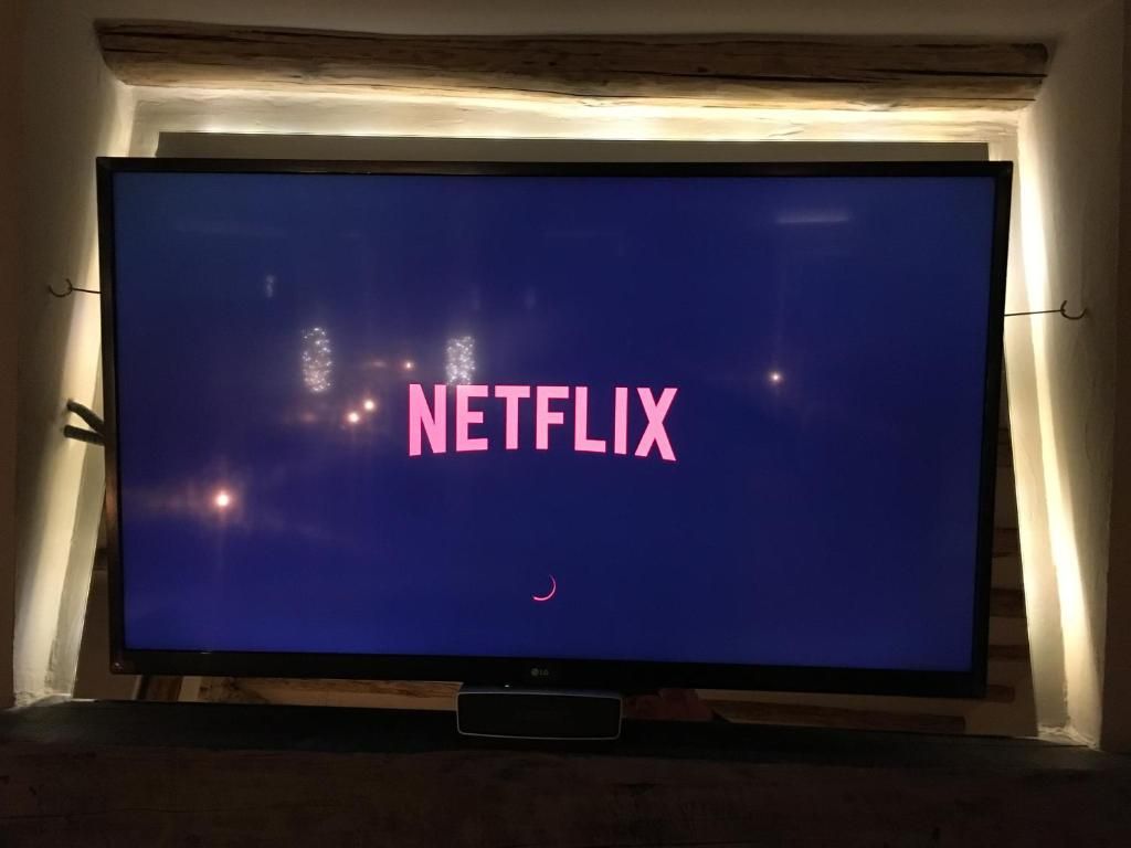 Télévision - Netflix - La Bergerie - Room 32