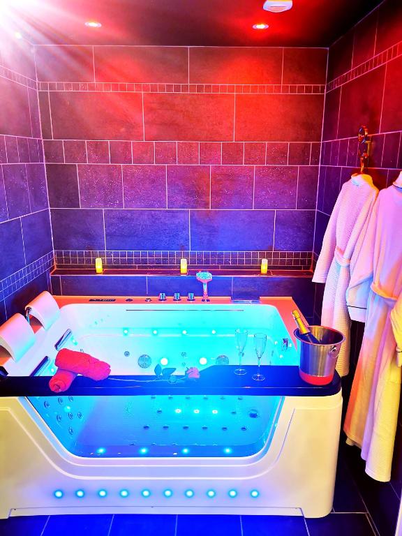 Baignoire Balnéo - Aux Bulles 1