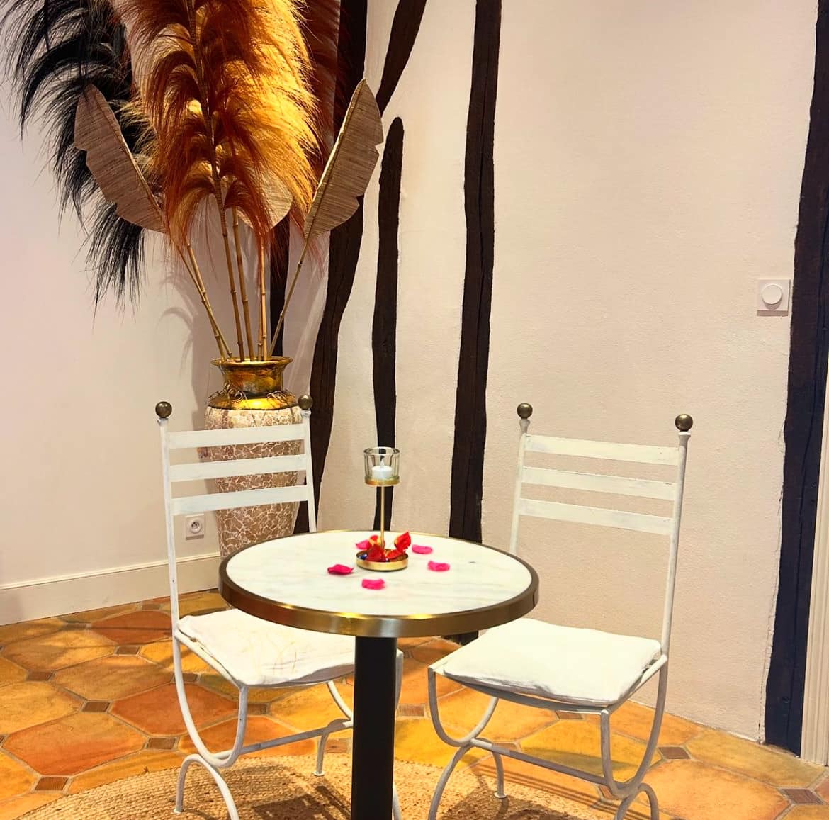 Coin repas - Suite n°5 en Occitanie - Le Prieuré