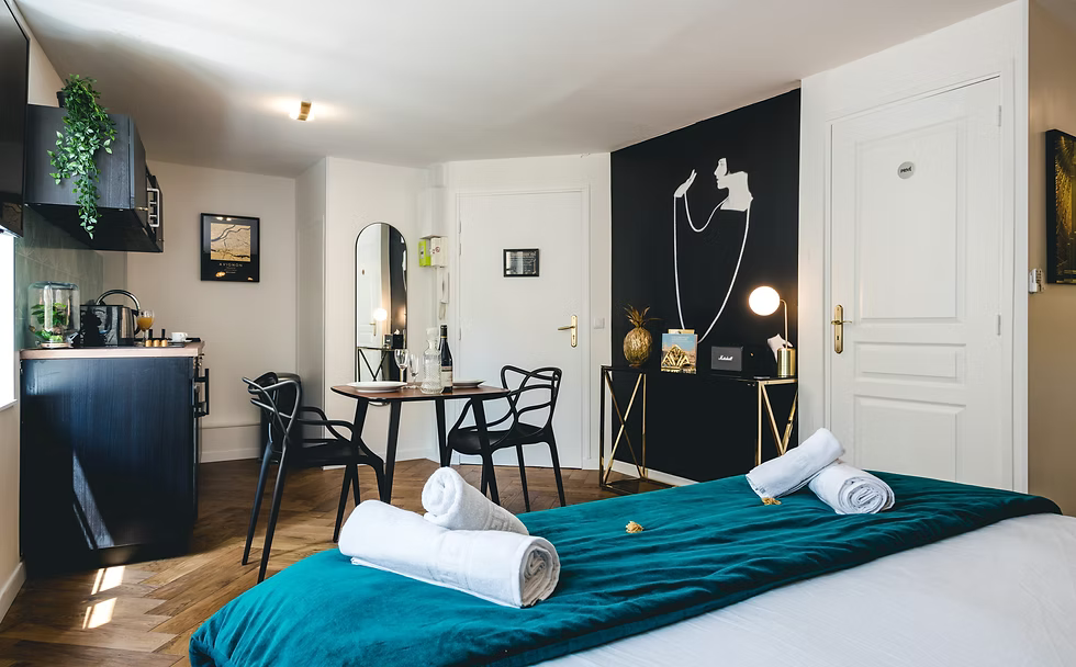 Cuisine & Coin Repas - La Suite 35 - Les Précieuses Avignon