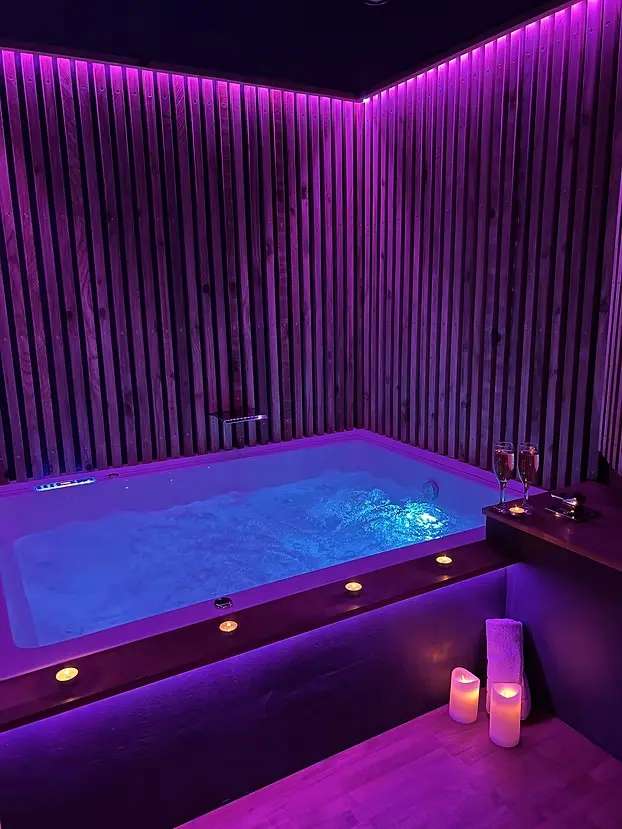 Baignoire Balnéo - Suite Oak - Les Suites B Spa