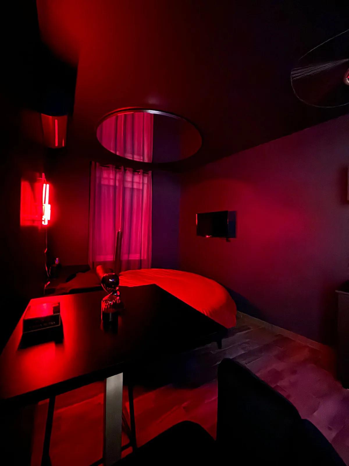 Vue d'ensemble - Lit Rond - La Suite Amor - Les Suites Gaillardes