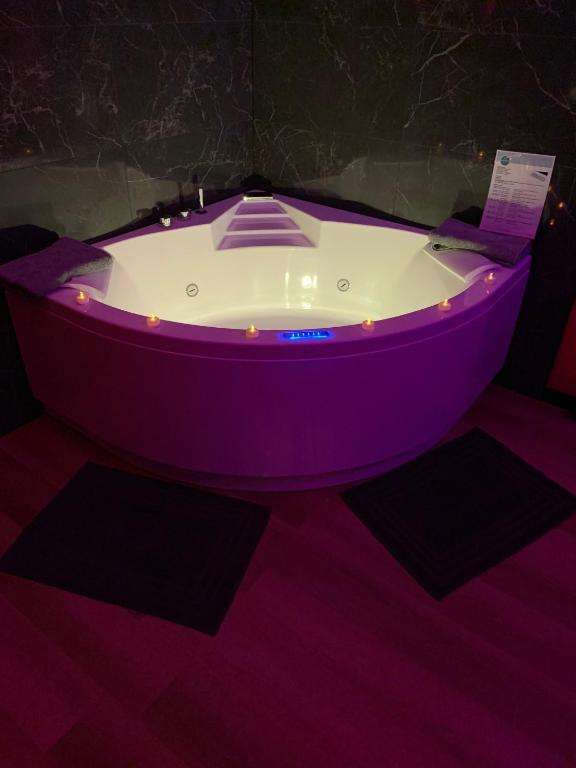 Baignoire Balnéo - Lov'Appart Bonnétable