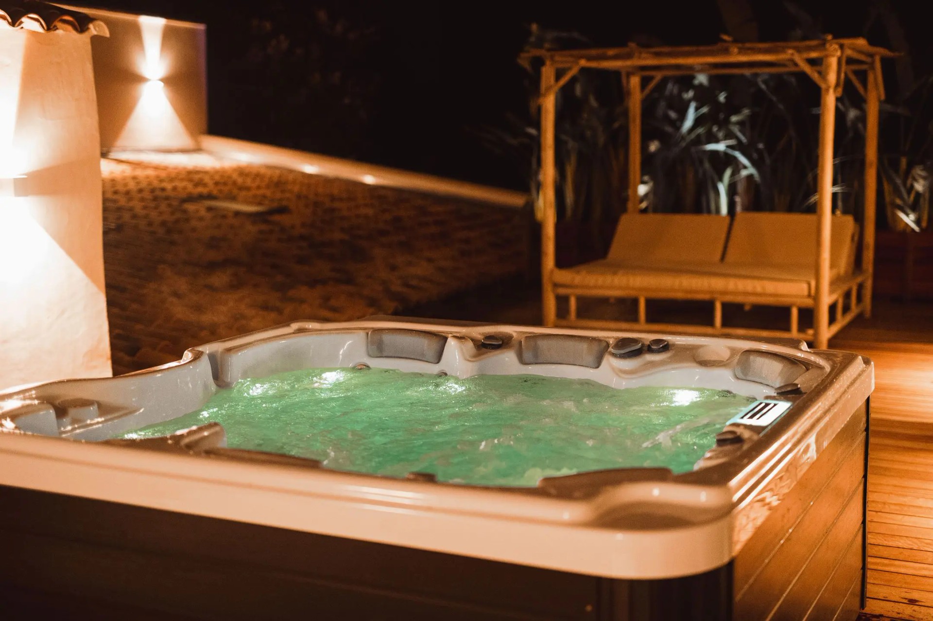 La Polissonne à Biot avec jacuzzi privatif - Chambre romantique pour couple