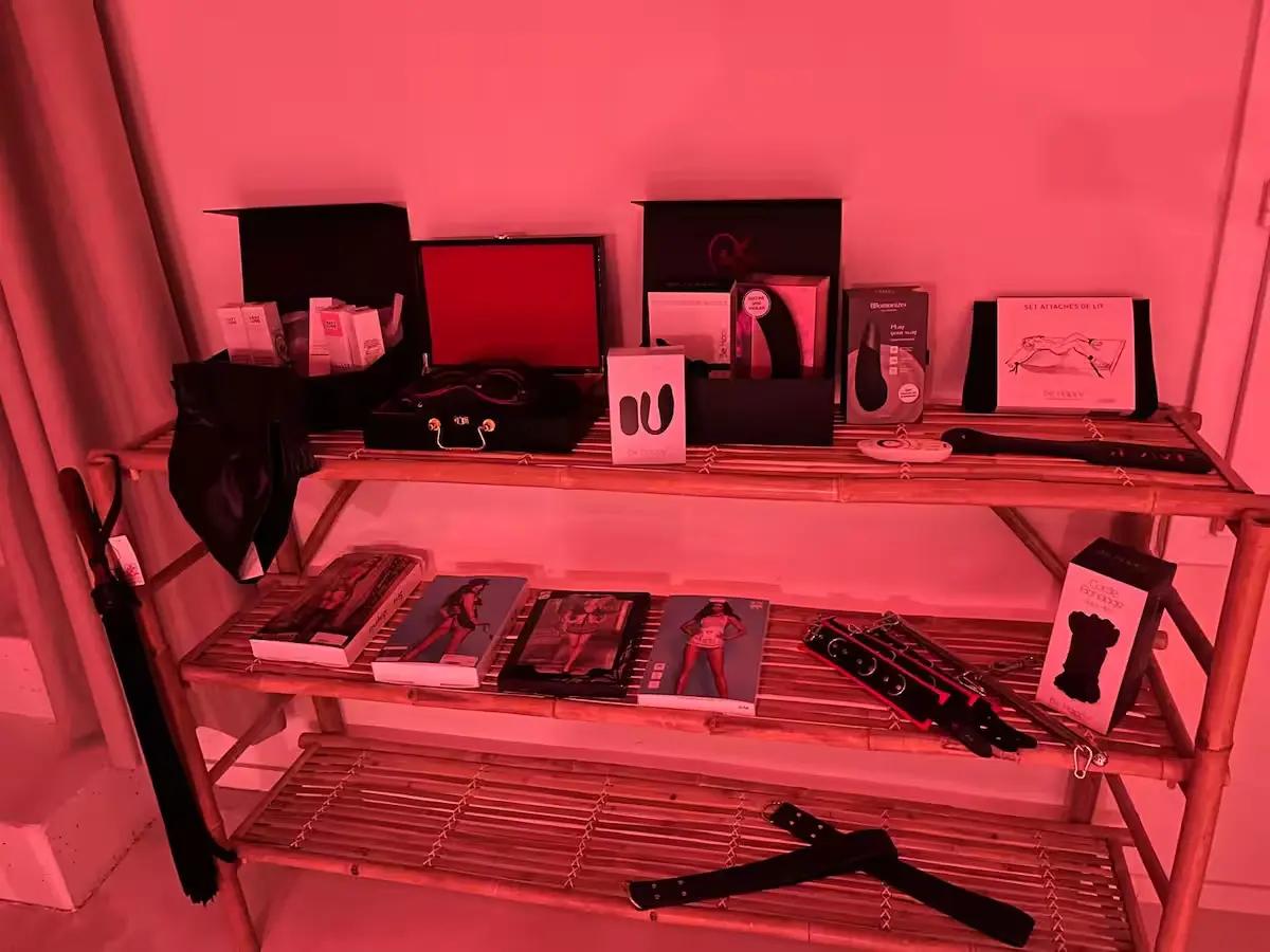 Quelques Accessoires - La Polissonne - Love Room