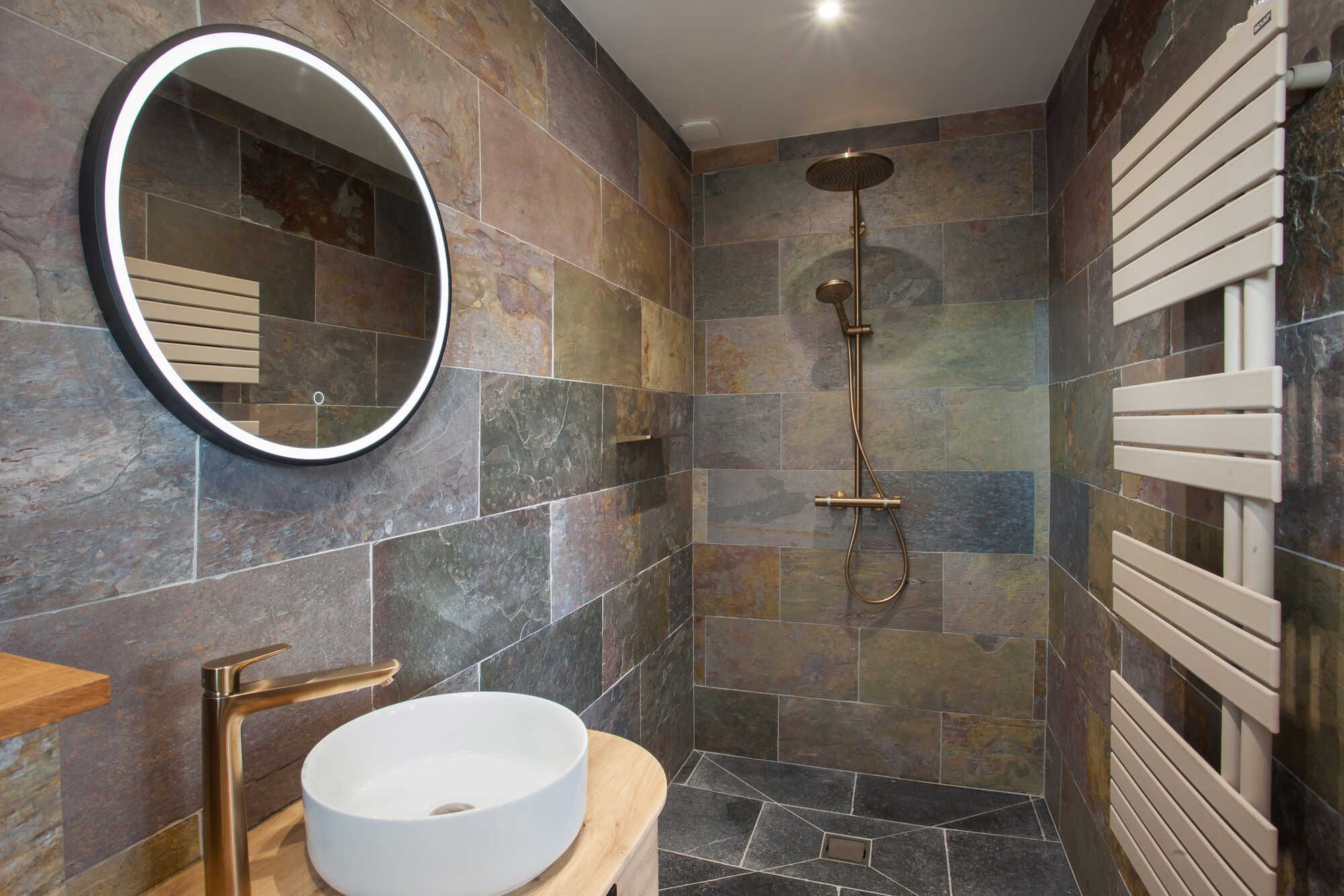 Salle d'eau - Gîte la Parenthèse - Domaine des Caillots