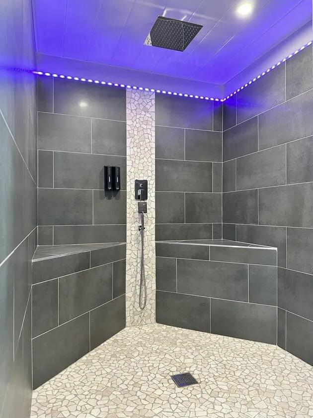 Douche - Le Colombier - L'Étang du Vieux Doyenné