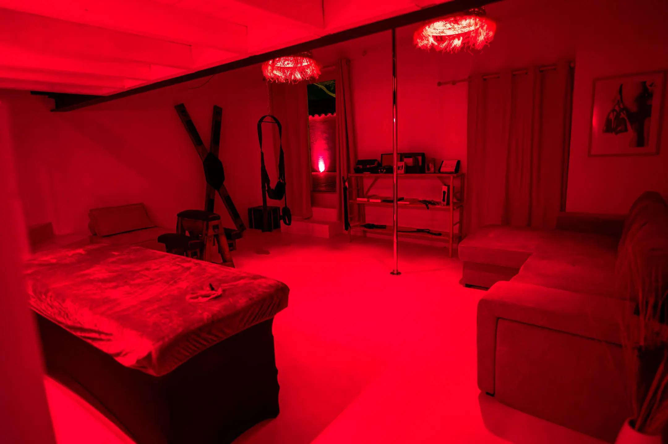 Pièce Secrète - La Polissonne - Love Room