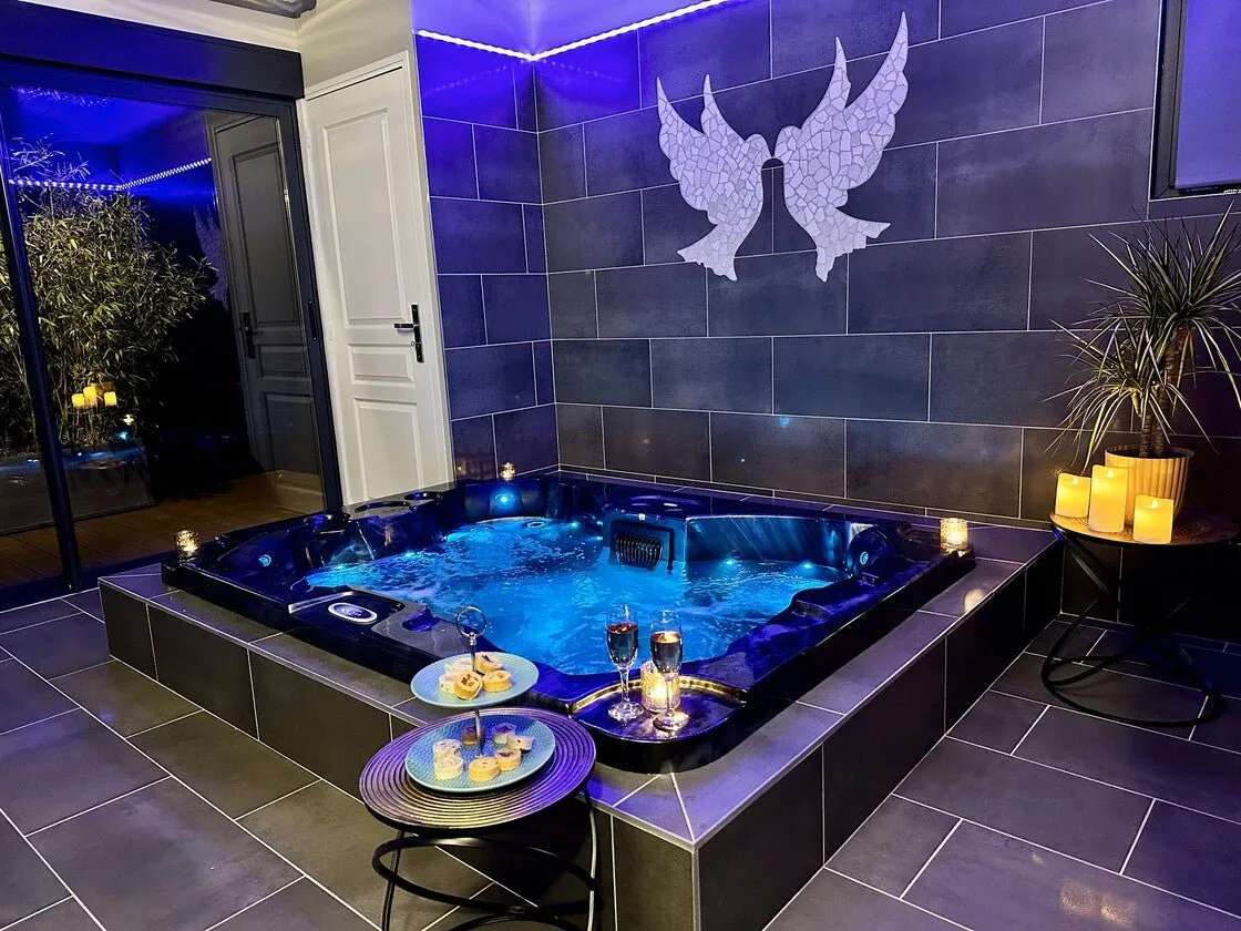 Jacuzzi - Le Colombier - L'Étang du Vieux Doyenné