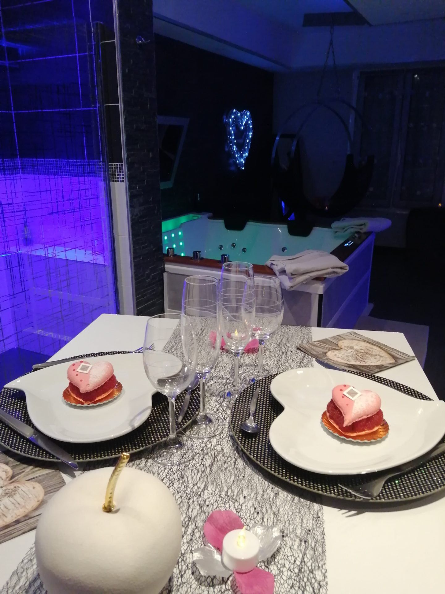 Repas en Amoureux - La Nuit Coquine