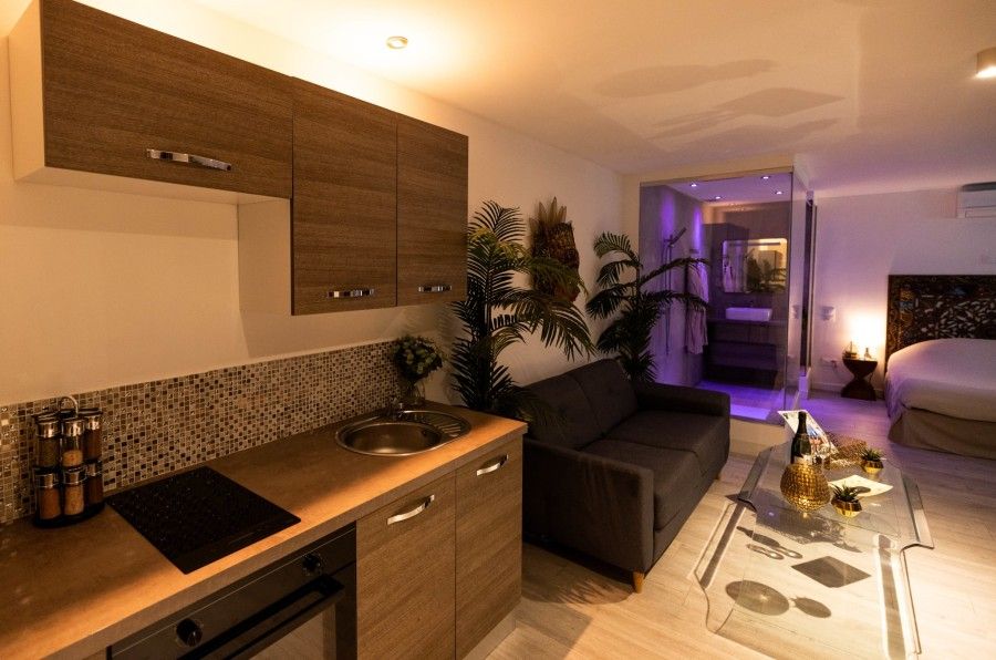 Cuisine & Salon - La Perla Secreta