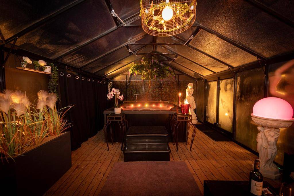 Nuances d’Alcôves - Love Room