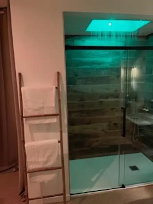 2e Salle de bain - l'Expérience Enchanteresse