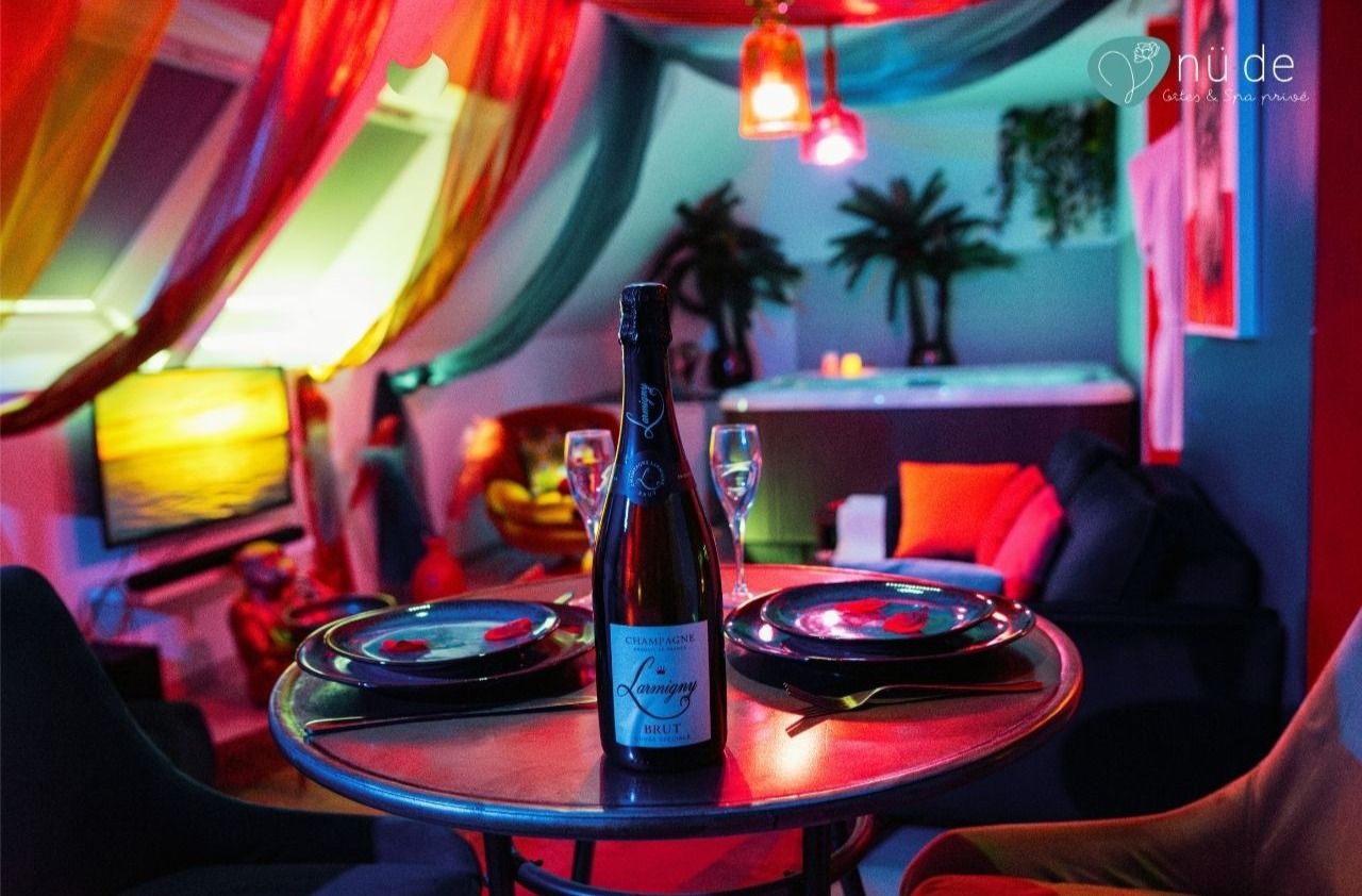 Coin repas - Le Secret de Kâma - Nü-de