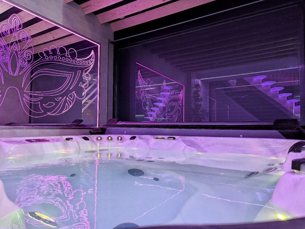 Jacuzzi - Espace Bien-être - Le Loft - Les Secrets du Castel
