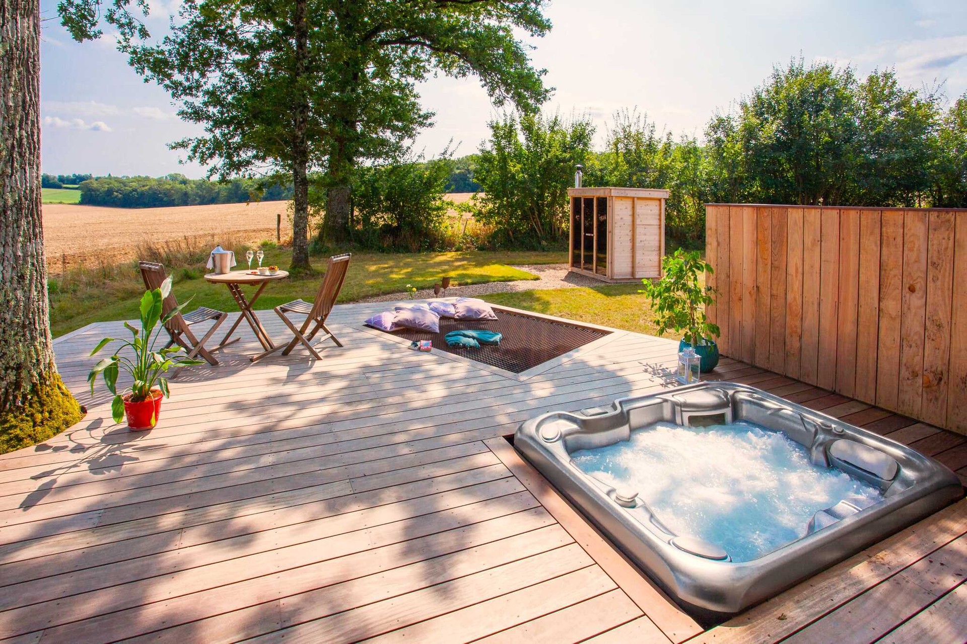 Gîte la Parenthèse à Saint Fargeau avec jacuzzi privatif - Chambre romantique pour couple