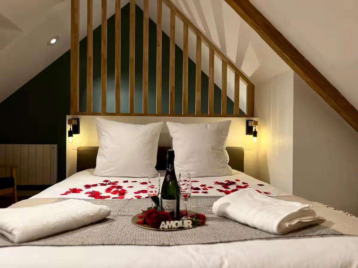 Chambre - Le Nid KalyÔpée - Kastell Ô fil de l’eau