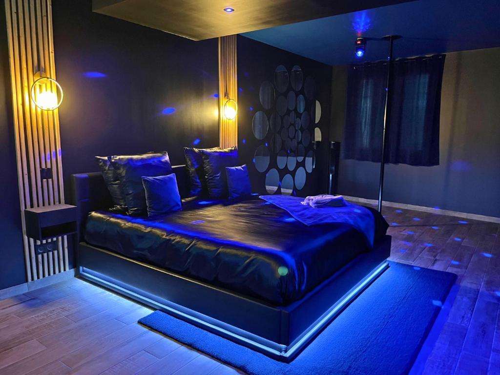 Chambre - Suite Casanova - Doux Bleu Jeux