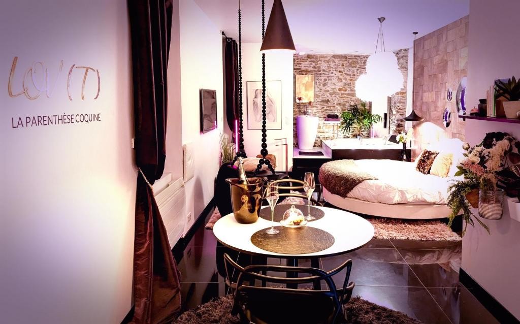Le Lov(T) à Nantes - Chambre romantique pour couple