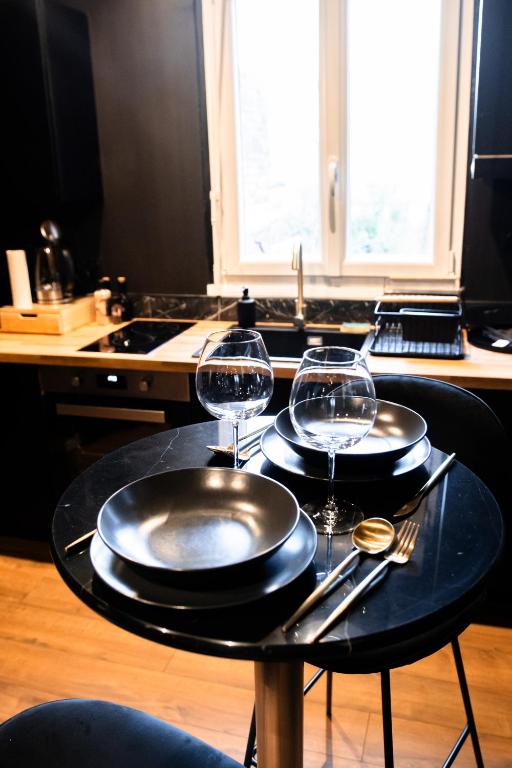 Cuisine & Coin Repas - Black Room