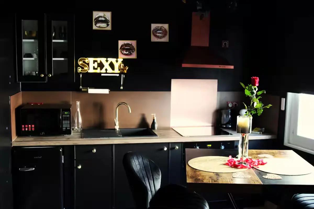 Cuisine - Enjoy Love Room