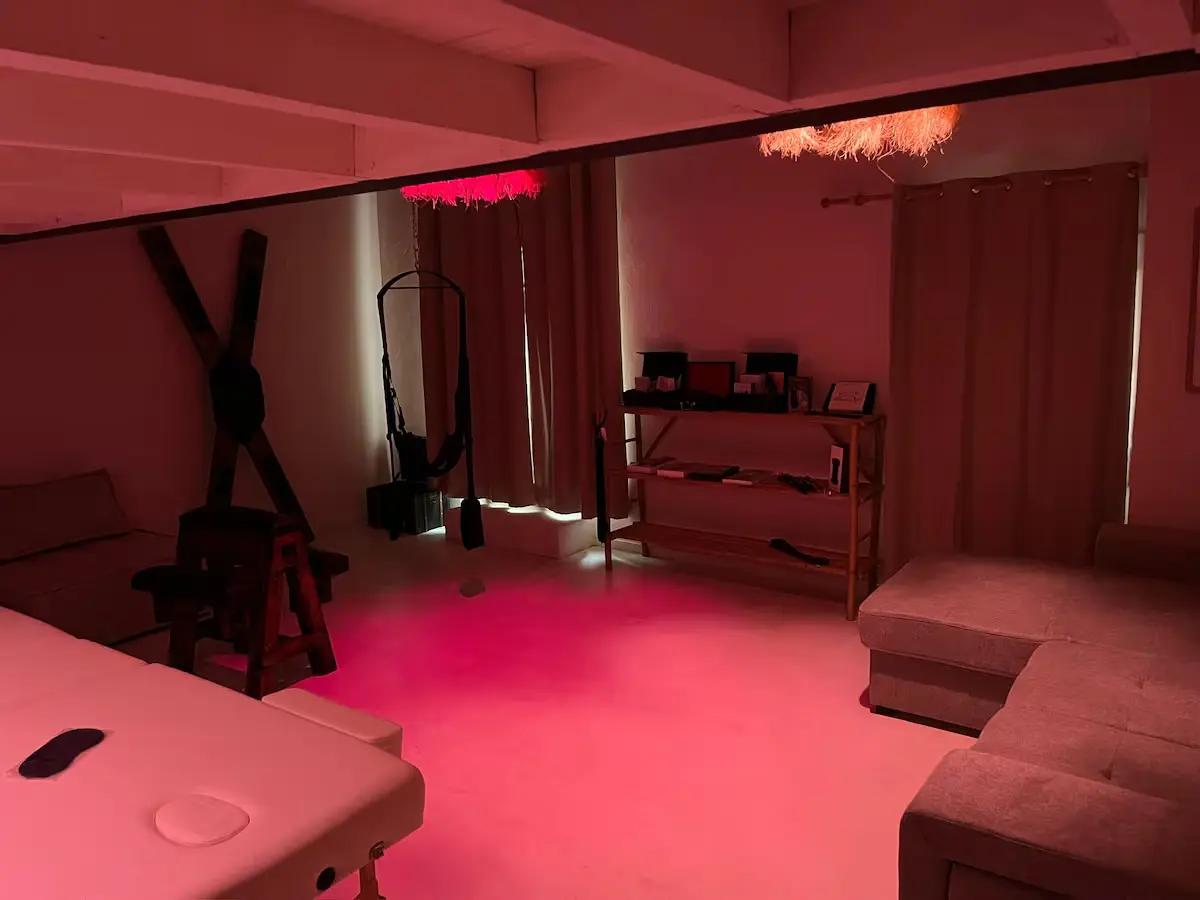 Pièce Secrète - La Polissonne - Love Room