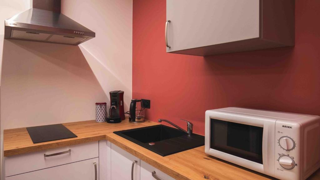 Equipement Cuisine - La Reine d'Orel