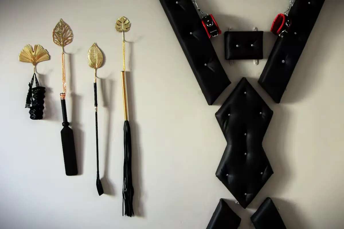 Cravaches & Crois de Saint André - Enjoy Love Room