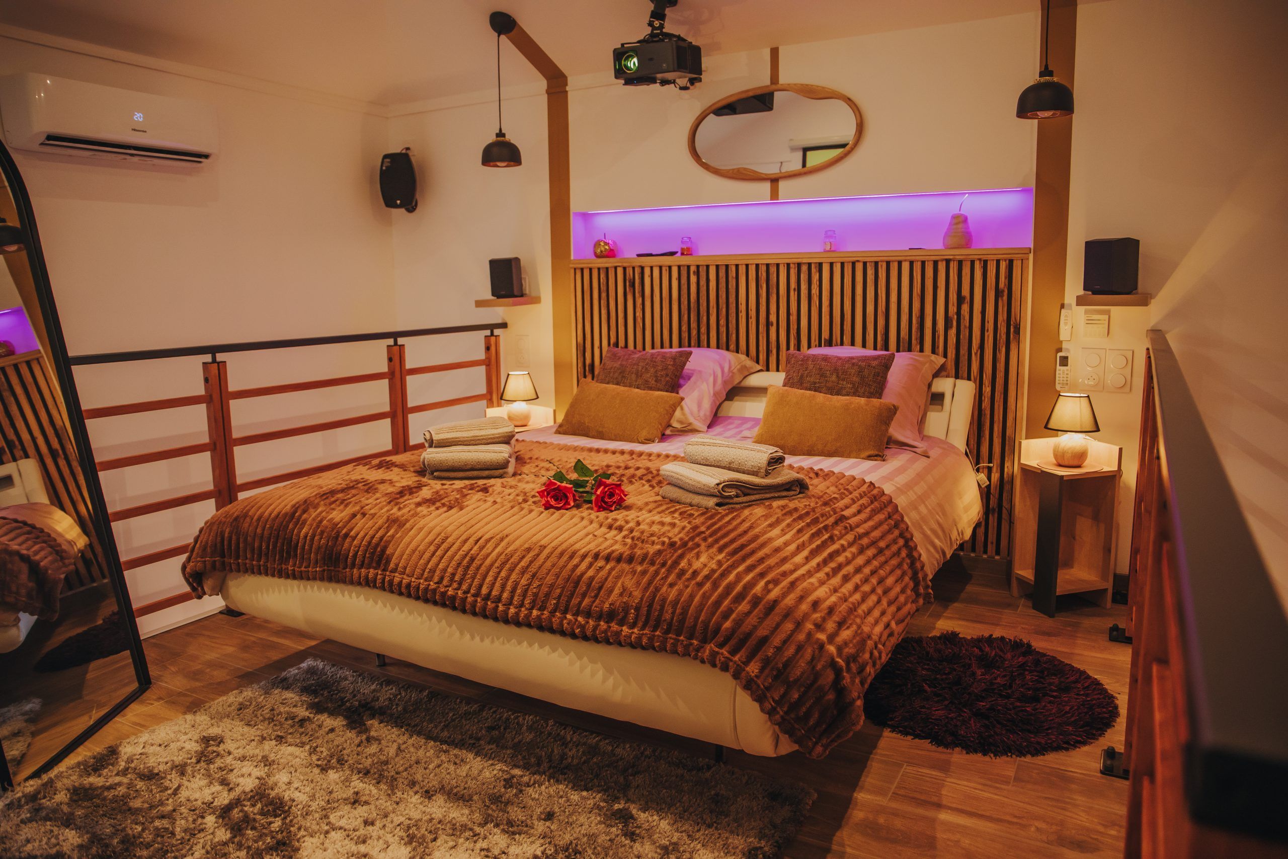 Lit King Size - Chambre - Gîte de Charme - Le Desirella