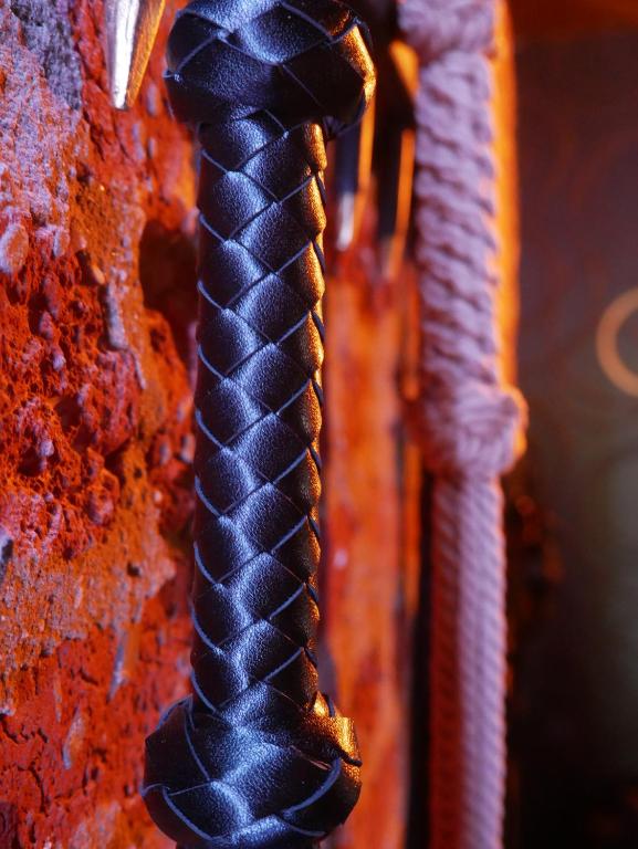 Fouets - La Blackroom de l'Artois