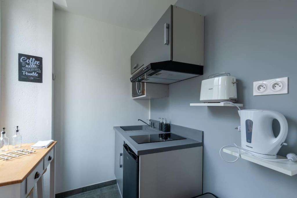 Kitchenette - Le Baldaquin - La Bayeuzen