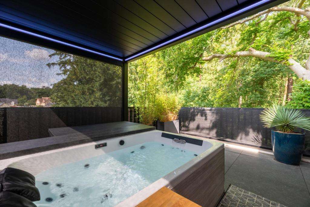 Jacuzzi 2 personnes - La Kabann