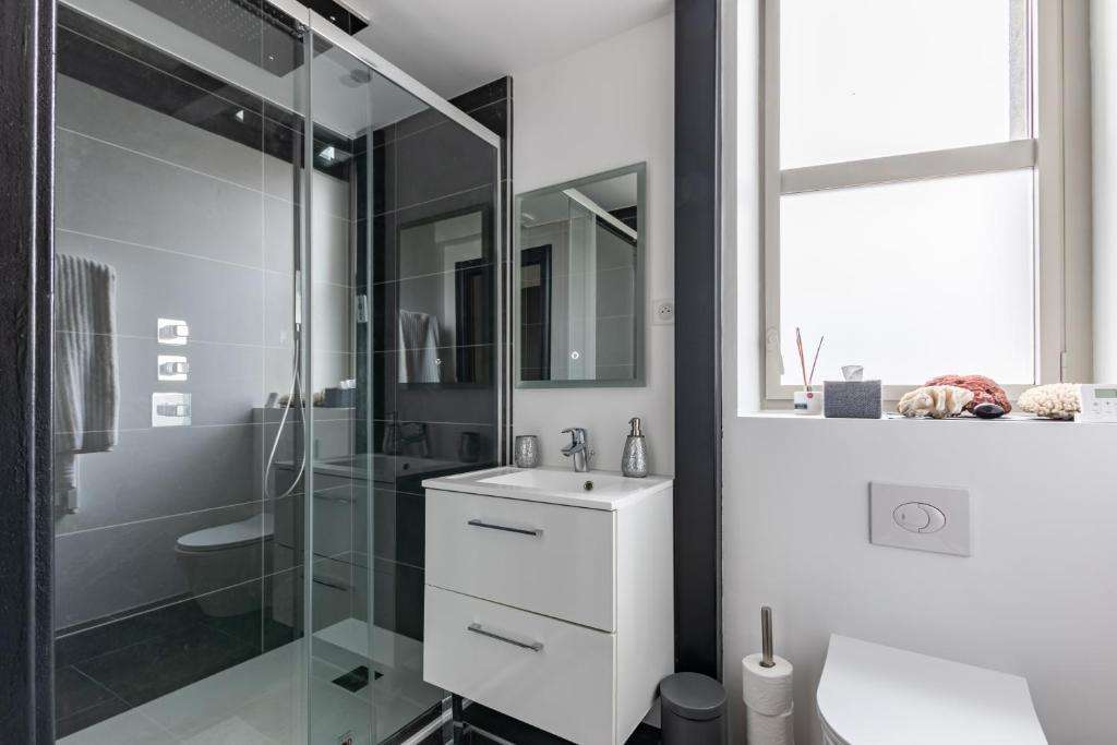 Salle d'eau - Glam Reims New York - Glam'appart Spa