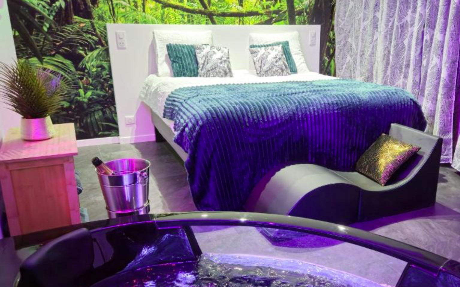 TIJUGO - Love Room