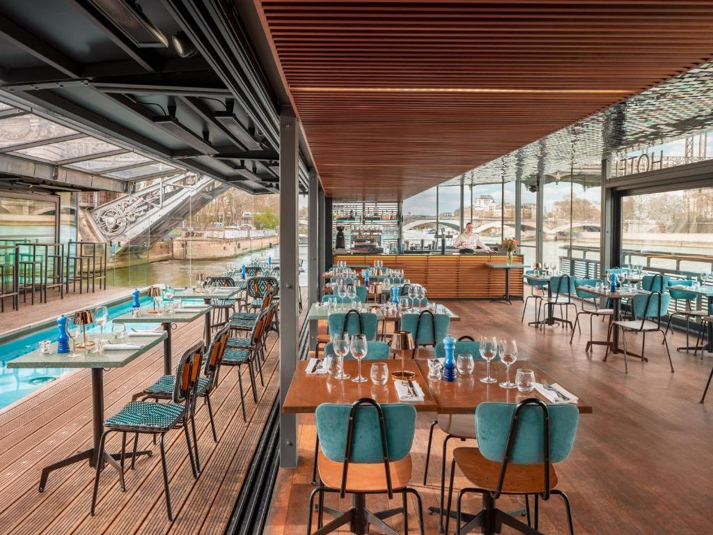 Piscine - Bar - Restaurant - Off Paris Seine 